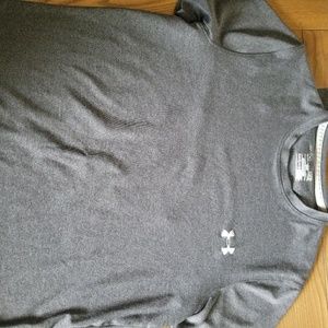 Mens under armour gray tshirt